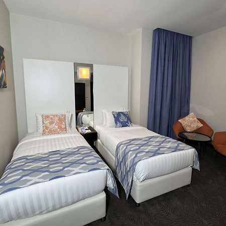 Ramada Encore Doha By Wyndham Bagian luar foto