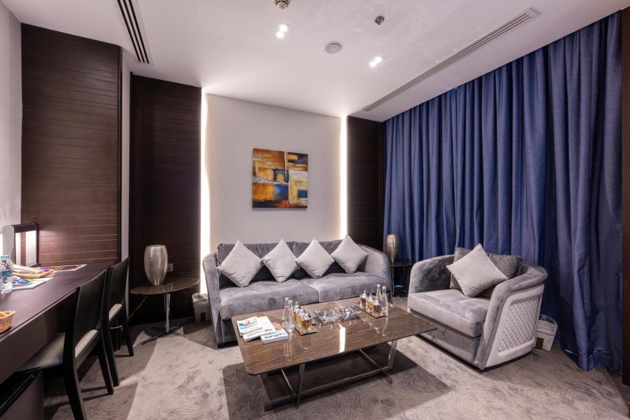 Ramada Encore Doha By Wyndham Bagian luar foto