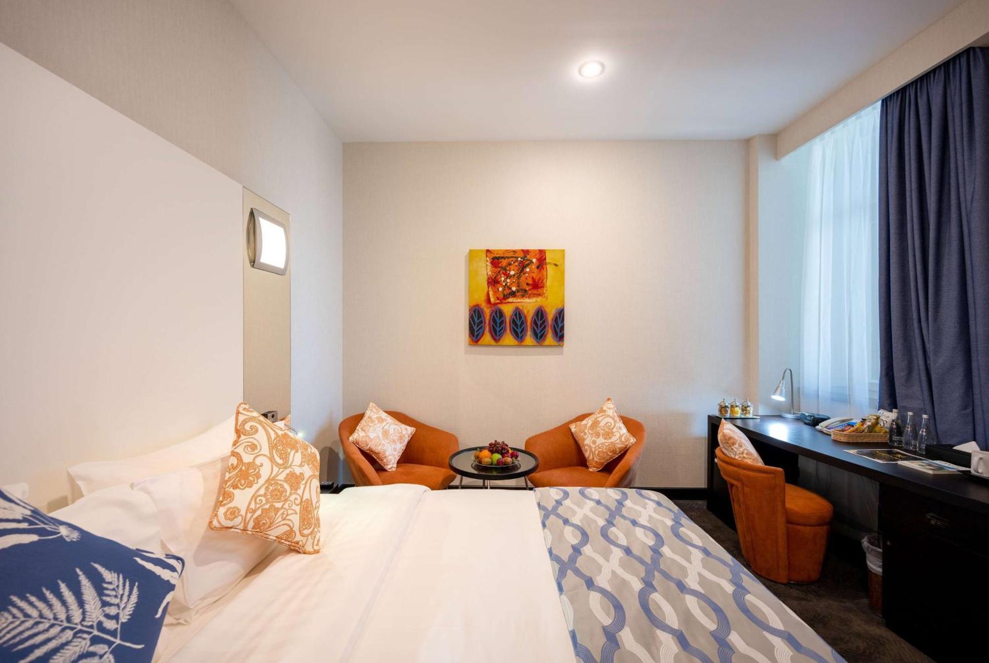 Ramada Encore Doha By Wyndham Bagian luar foto