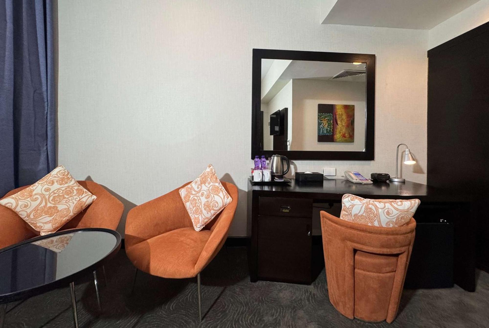 Ramada Encore Doha By Wyndham Bagian luar foto
