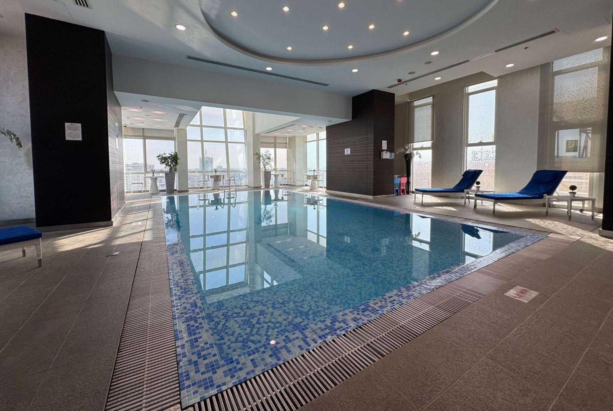 Ramada Encore Doha By Wyndham Bagian luar foto