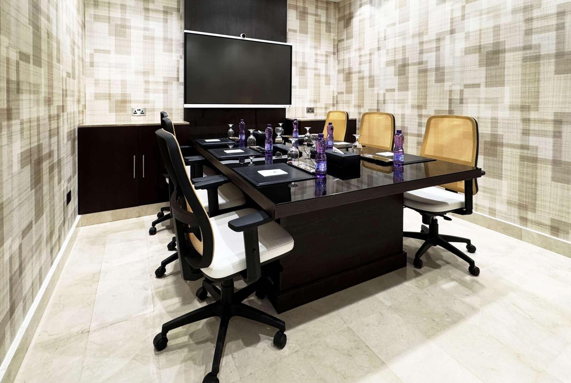 Ramada Encore Doha By Wyndham Bagian luar foto