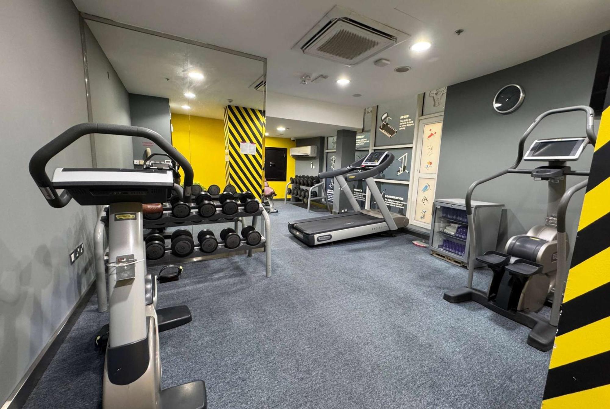 Ramada Encore Doha By Wyndham Bagian luar foto